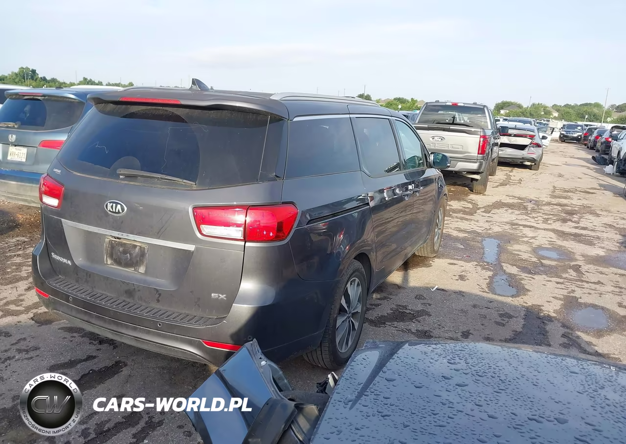 2015 Kia Sedona Sx VIN:KNDMC5C12F6039348 - 4