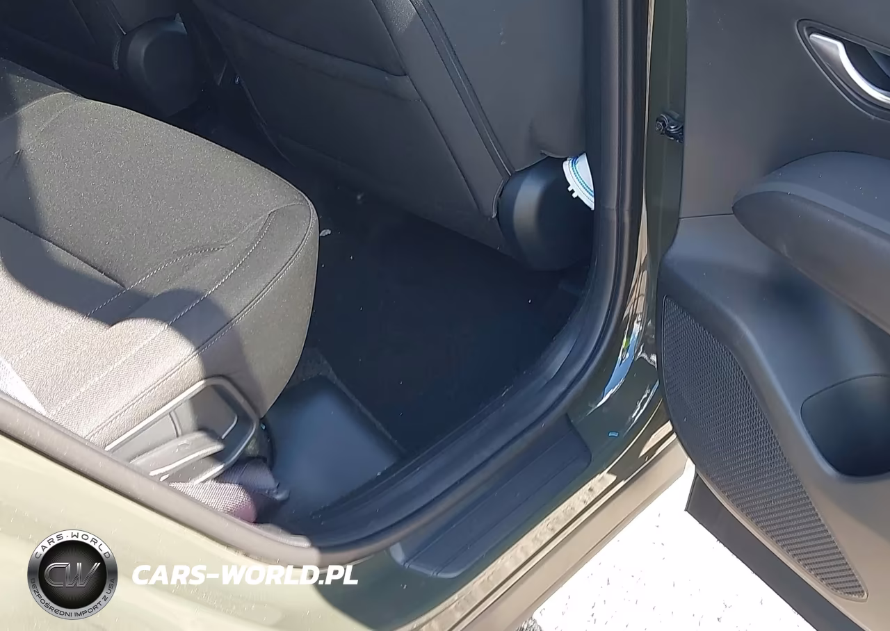 2026 Hyundai Tucson Sel VIN:5NMJBCDE1TH709711 - 8
