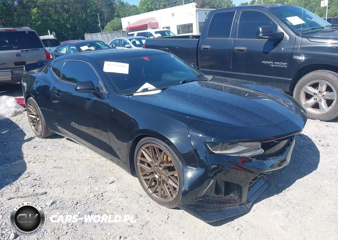 2018 Chevrolet Camaro 1Lt – zdjęcie 1 z 16