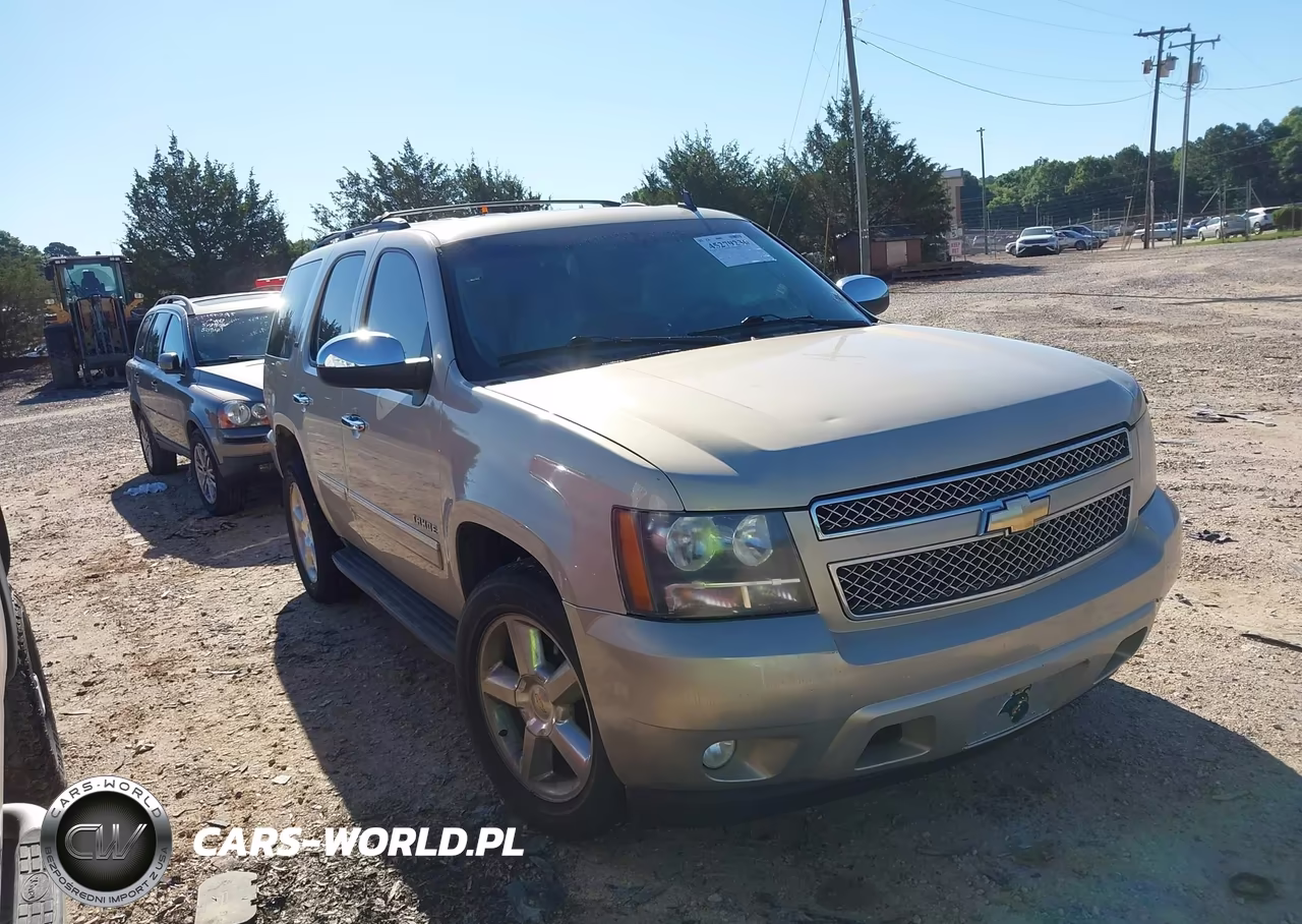 2011 Chevrolet Tahoe Ltz VIN:1GNSCCE04BR142836 - 13