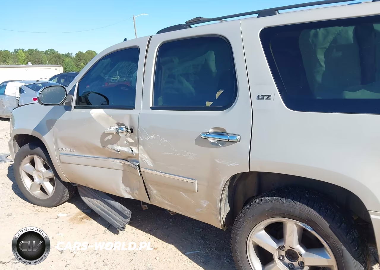 2011 Chevrolet Tahoe Ltz VIN:1GNSCCE04BR142836 - 6