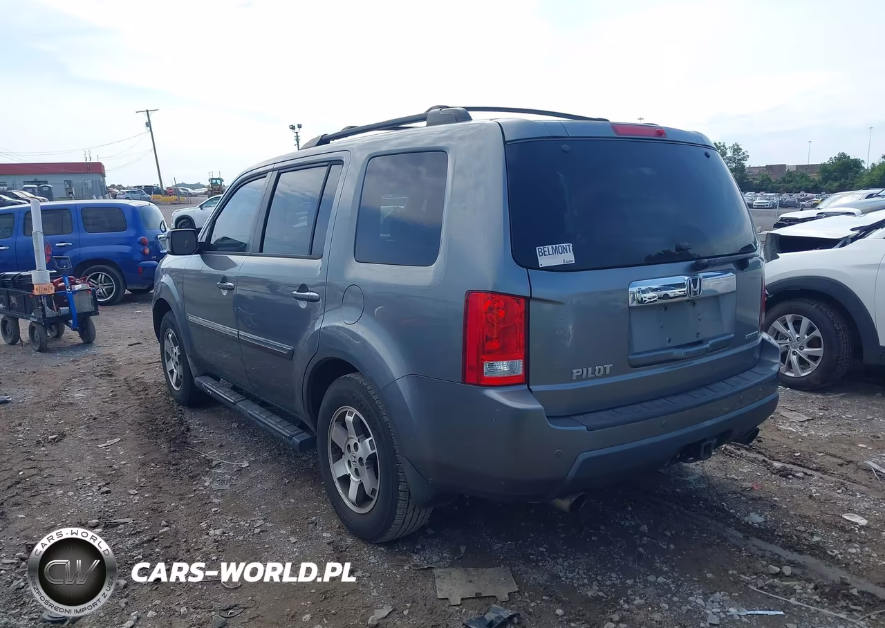 2009 Honda Pilot Touring VIN:5FNYF388X9B014368 - 3