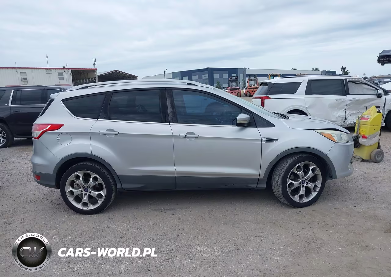 2015 Ford Escape Titanium VIN:1FMCU0J96FUC40357 - 14