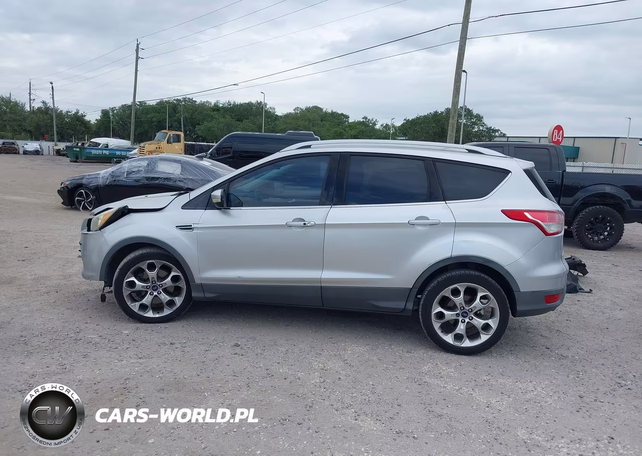 2015 Ford Escape Titanium VIN:1FMCU0J96FUC40357 - 15