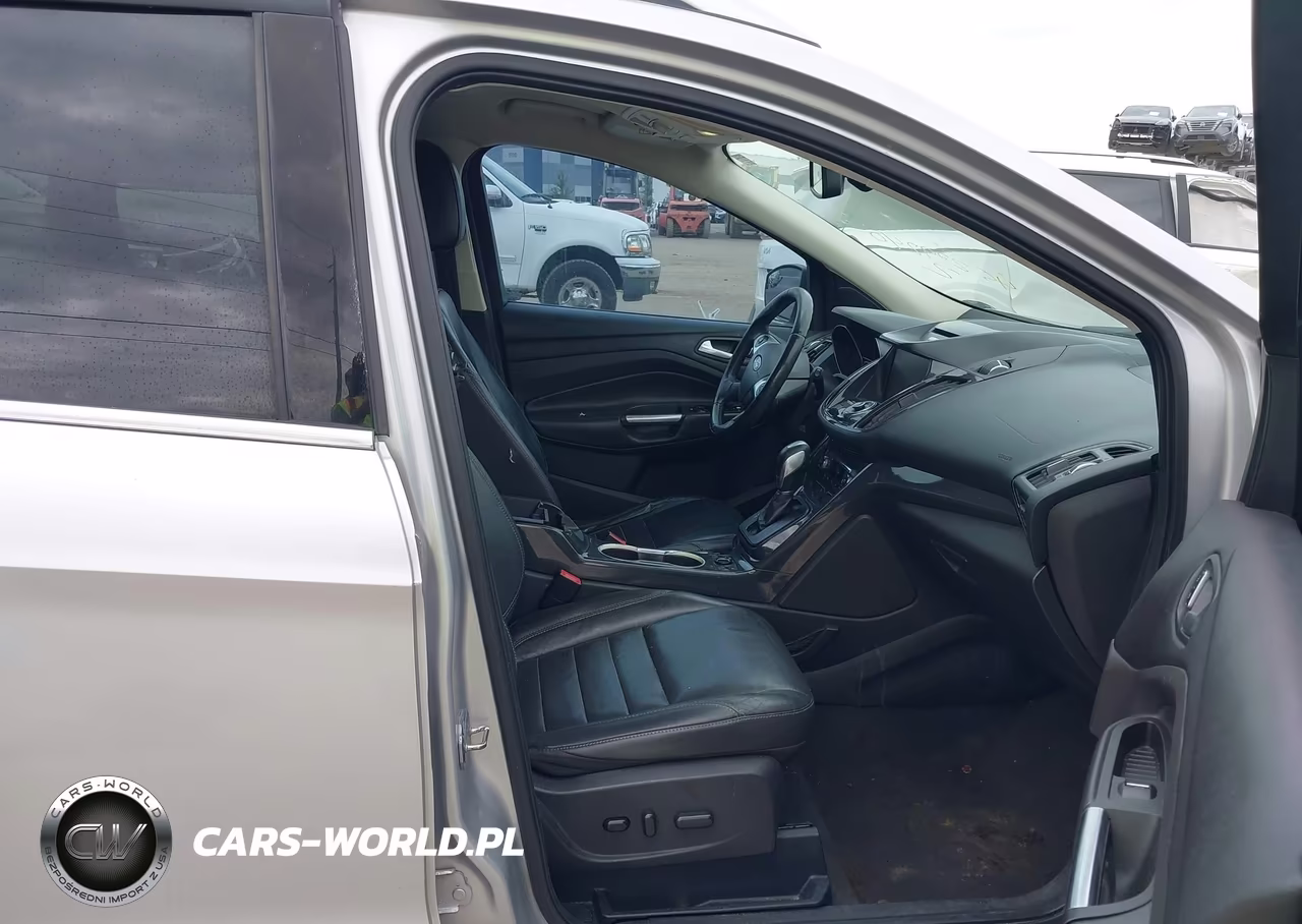 2015 Ford Escape Titanium VIN:1FMCU0J96FUC40357 - 5