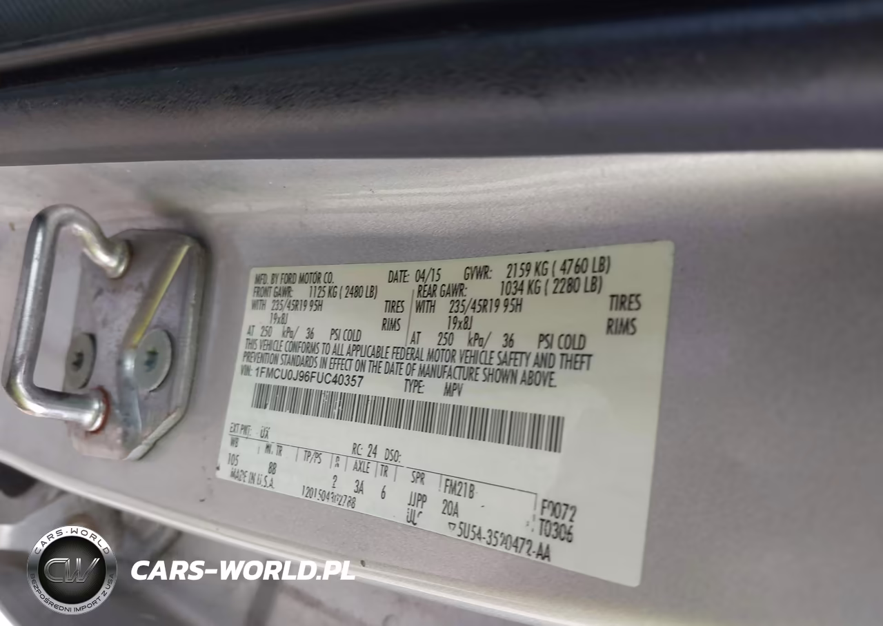 2015 Ford Escape Titanium VIN:1FMCU0J96FUC40357 - 9