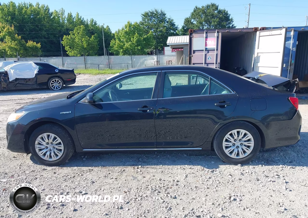 2013 Toyota Camry Hybrid Le VIN:4T1BD1FK1DU083413 - 14