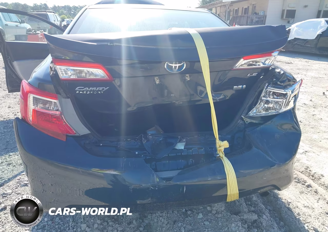 2013 Toyota Camry Hybrid Le VIN:4T1BD1FK1DU083413 - 6