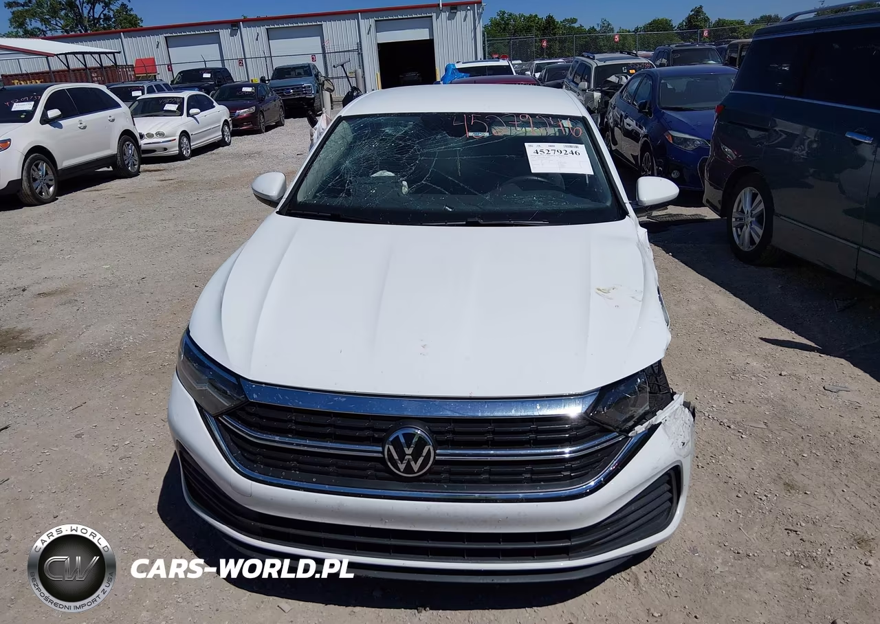 2024 Volkswagen Jetta 1.5T S VIN:3VW5M7BU6RM039010 - 12