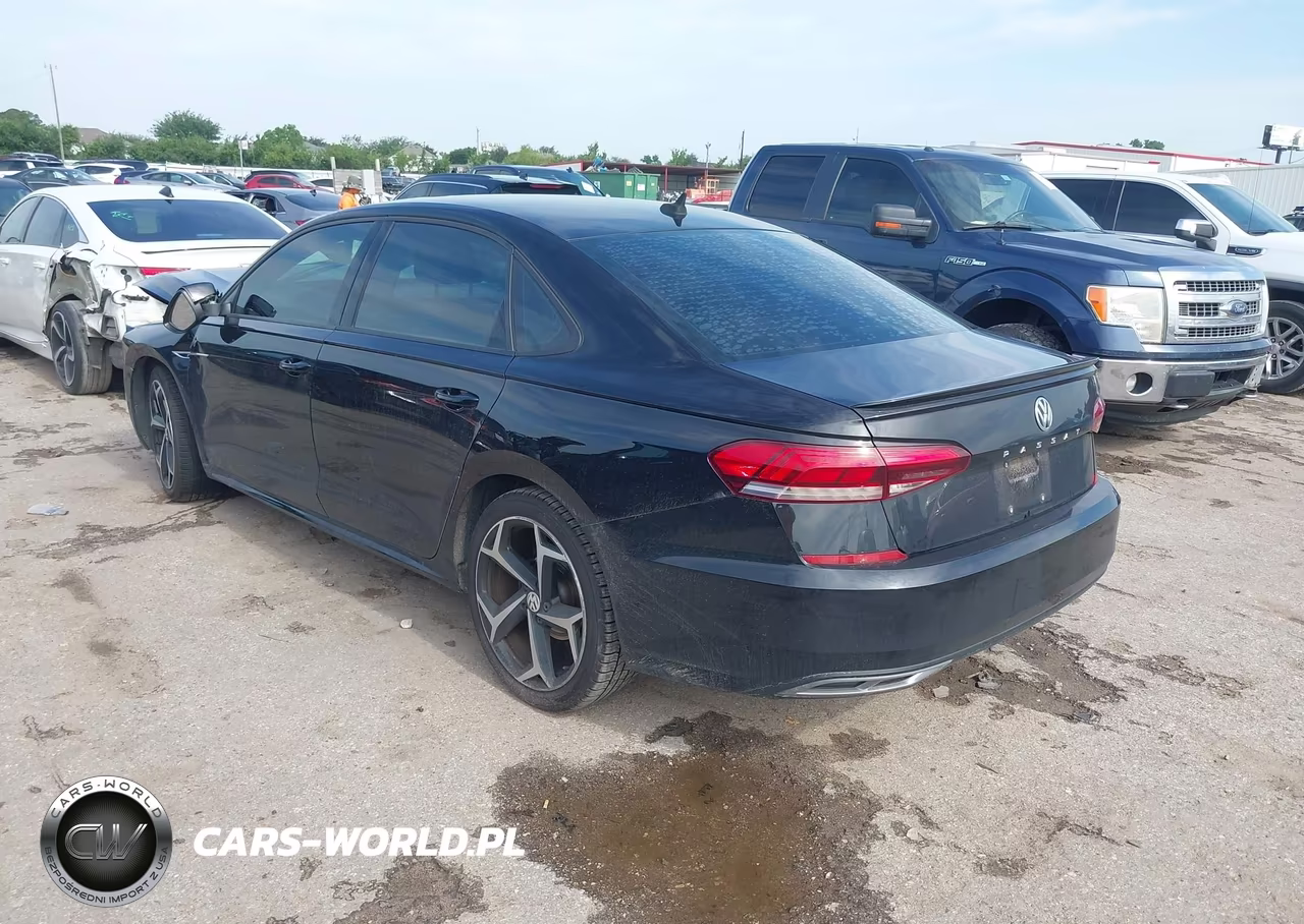 2022 Volkswagen Passat 2.0T R-Line VIN:1VWMA7A33NC007897 - 3