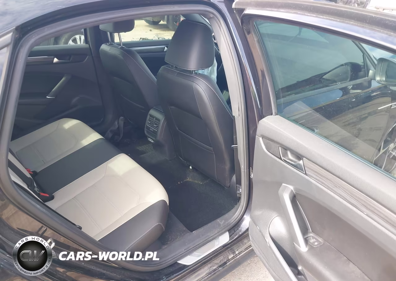 2022 Volkswagen Passat 2.0T R-Line VIN:1VWMA7A33NC007897 - 8