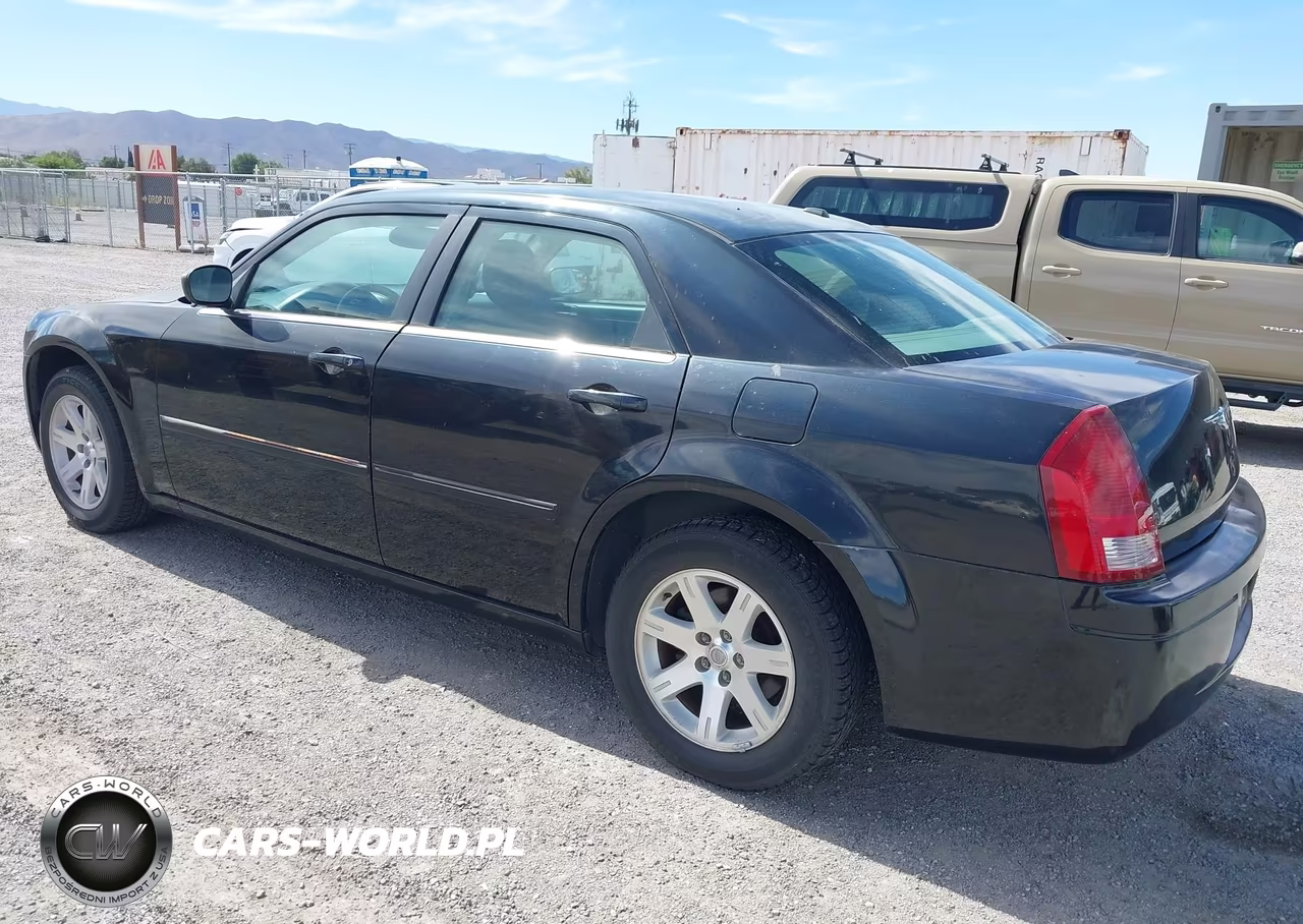2007 Chrysler 300 VIN:2C3LA43R87H888390 - 3