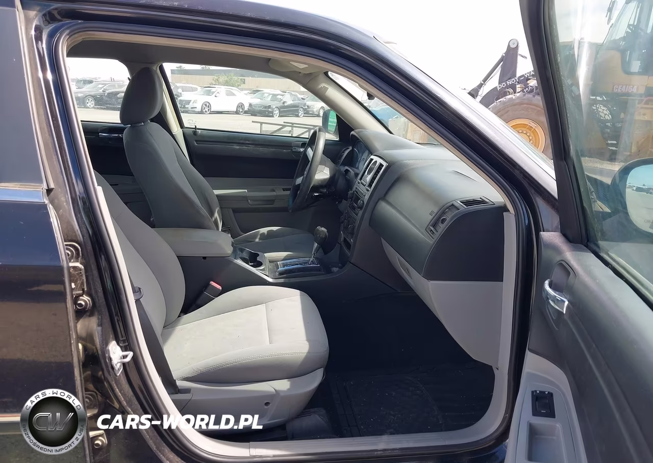 2007 Chrysler 300 VIN:2C3LA43R87H888390 - 5
