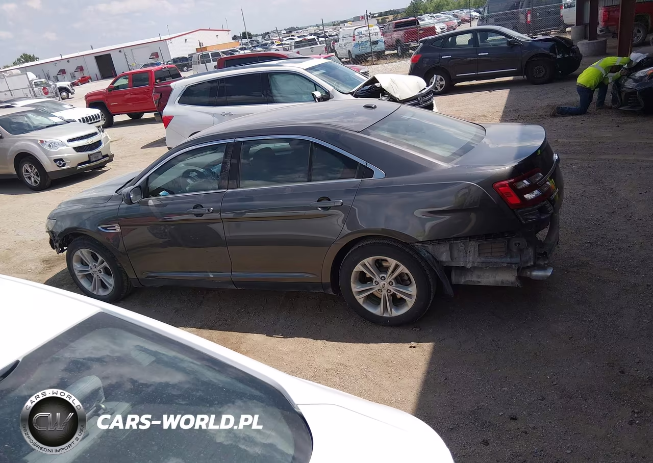 2017 Ford Taurus Sel VIN:1FAHP2E88HG118296 - 15