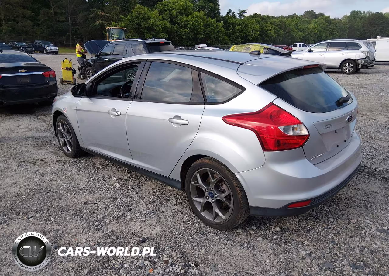 2013 Ford Focus Se VIN:1FADP3K26DL297881 - 3