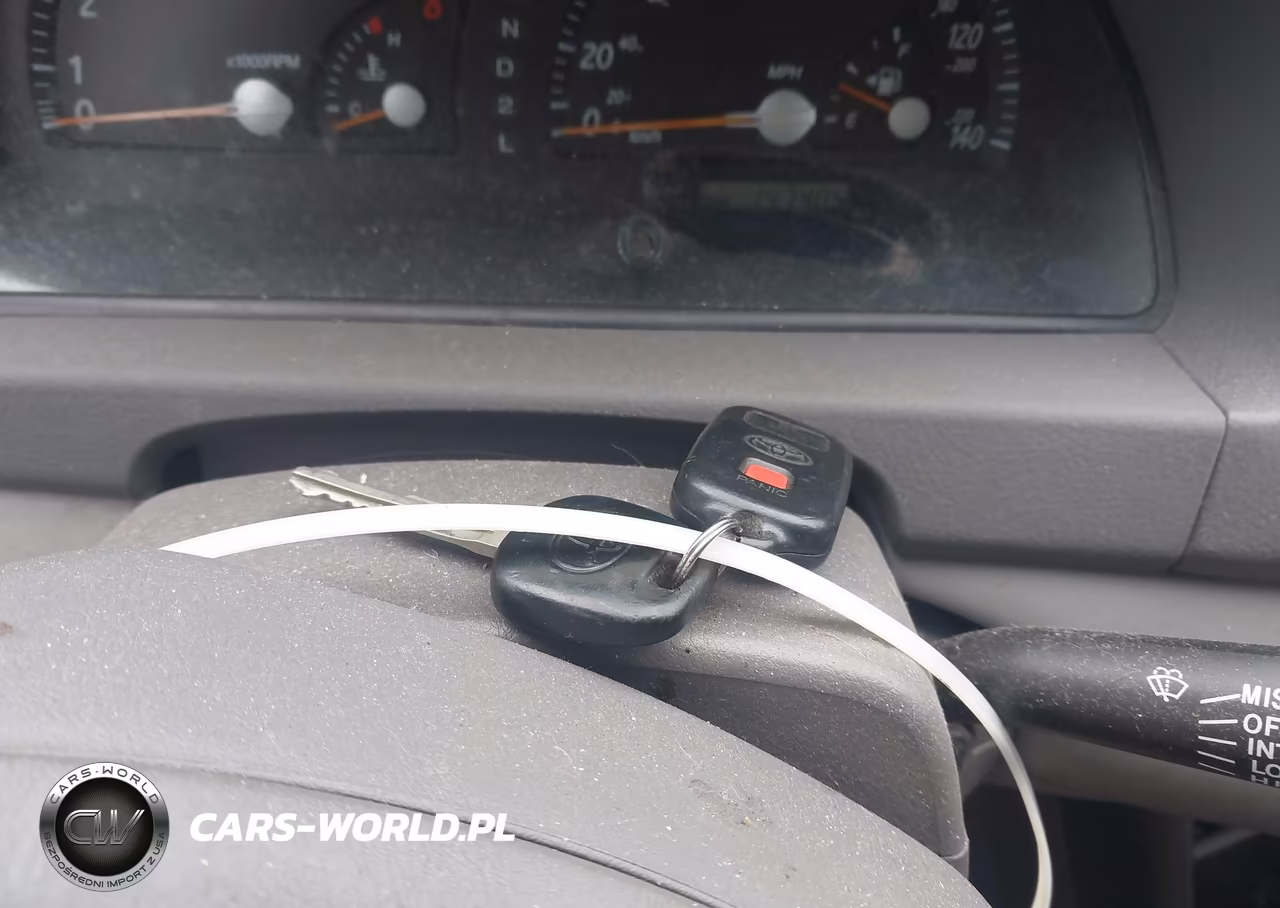 2002 Toyota Camry Le V6 VIN:4T1BF32K72U028389 - 11