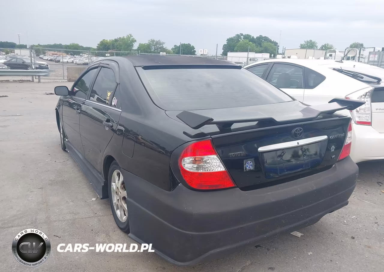 2002 Toyota Camry Le V6 VIN:4T1BF32K72U028389 - 3
