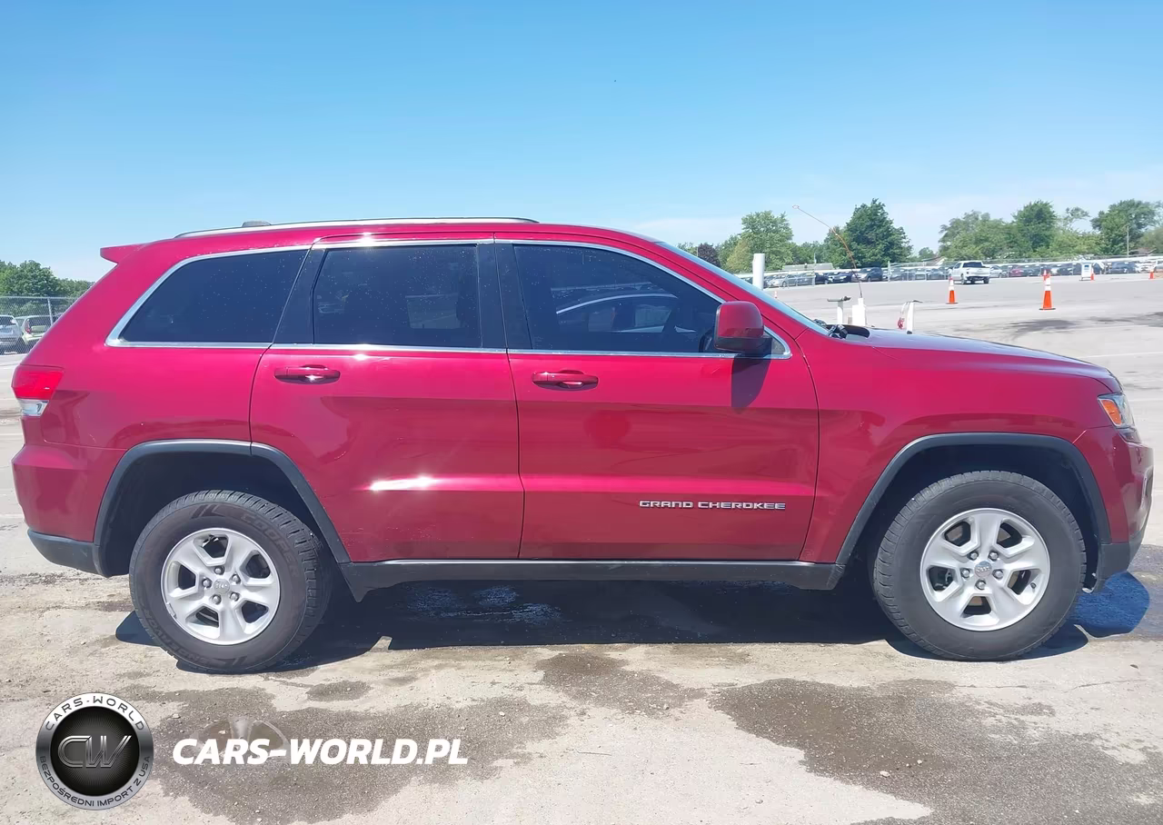 2014 Jeep Grand Cherokee Laredo VIN:1C4RJFAG6EC415431 - 13