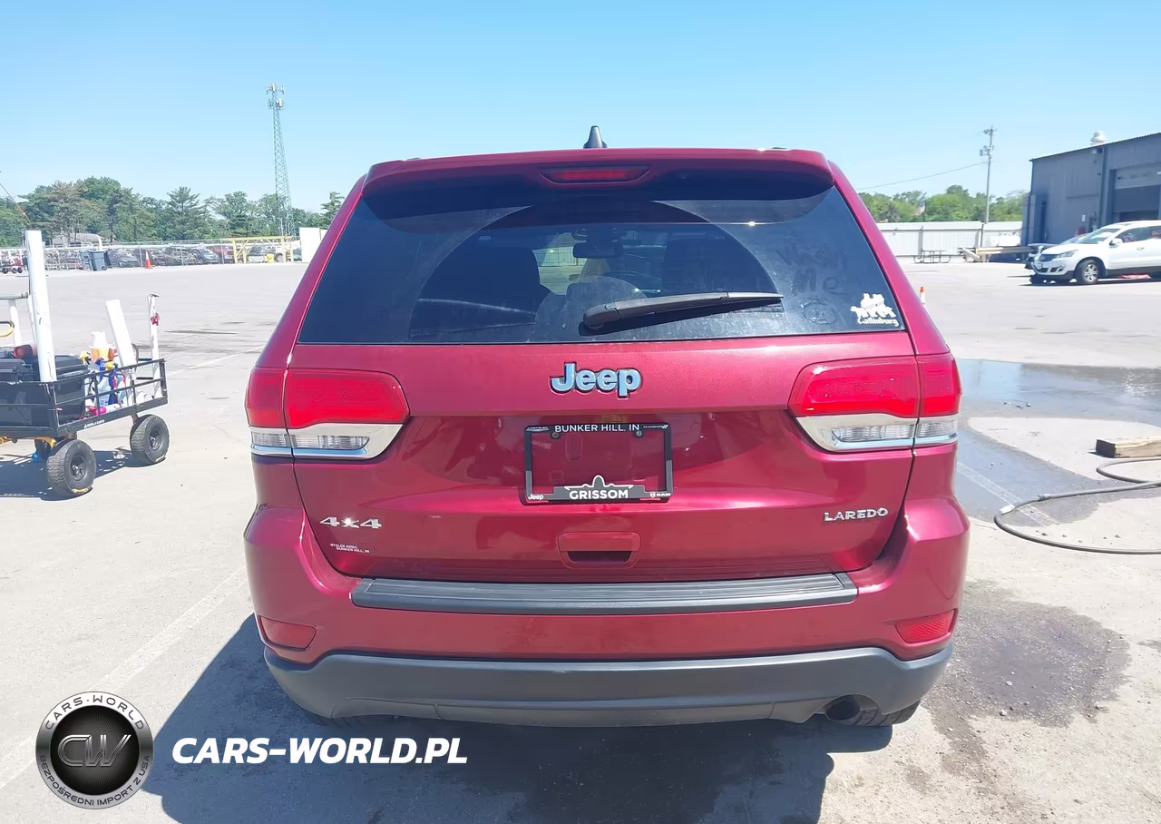 2014 Jeep Grand Cherokee Laredo VIN:1C4RJFAG6EC415431 - 16