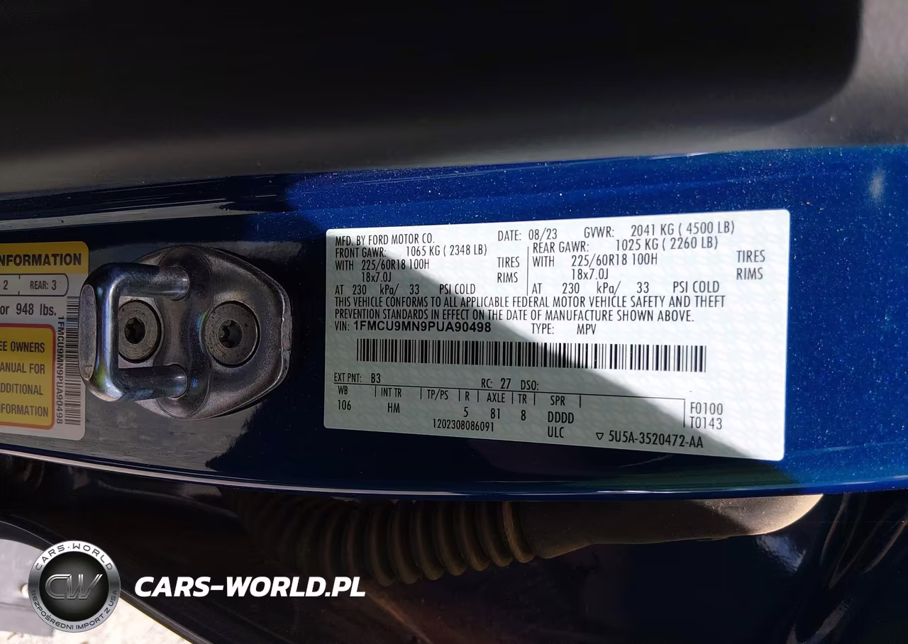 2023 Ford Escape St-Line VIN:1FMCU9MN9PUA90498 - 9