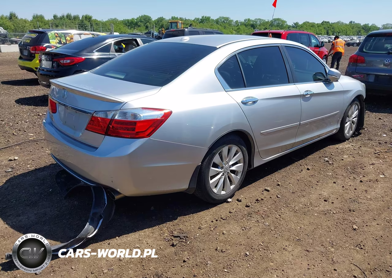 2013 Honda Accord Ex-L VIN:1HGCR2F81DA036583 - 4
