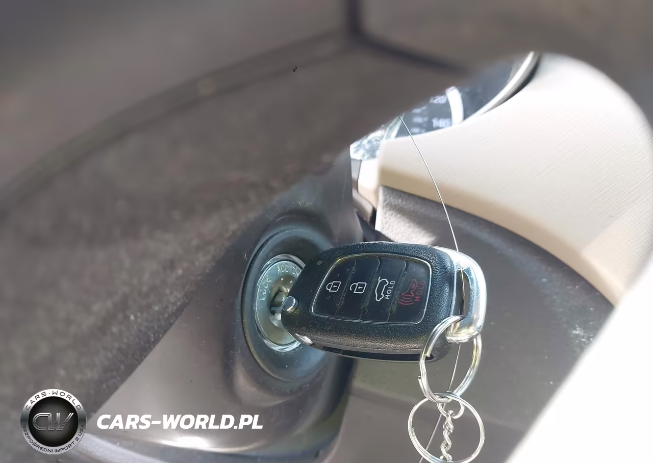 2017 Hyundai Santa Fe Se VIN:KM8SM4HF8HU232603 - 11