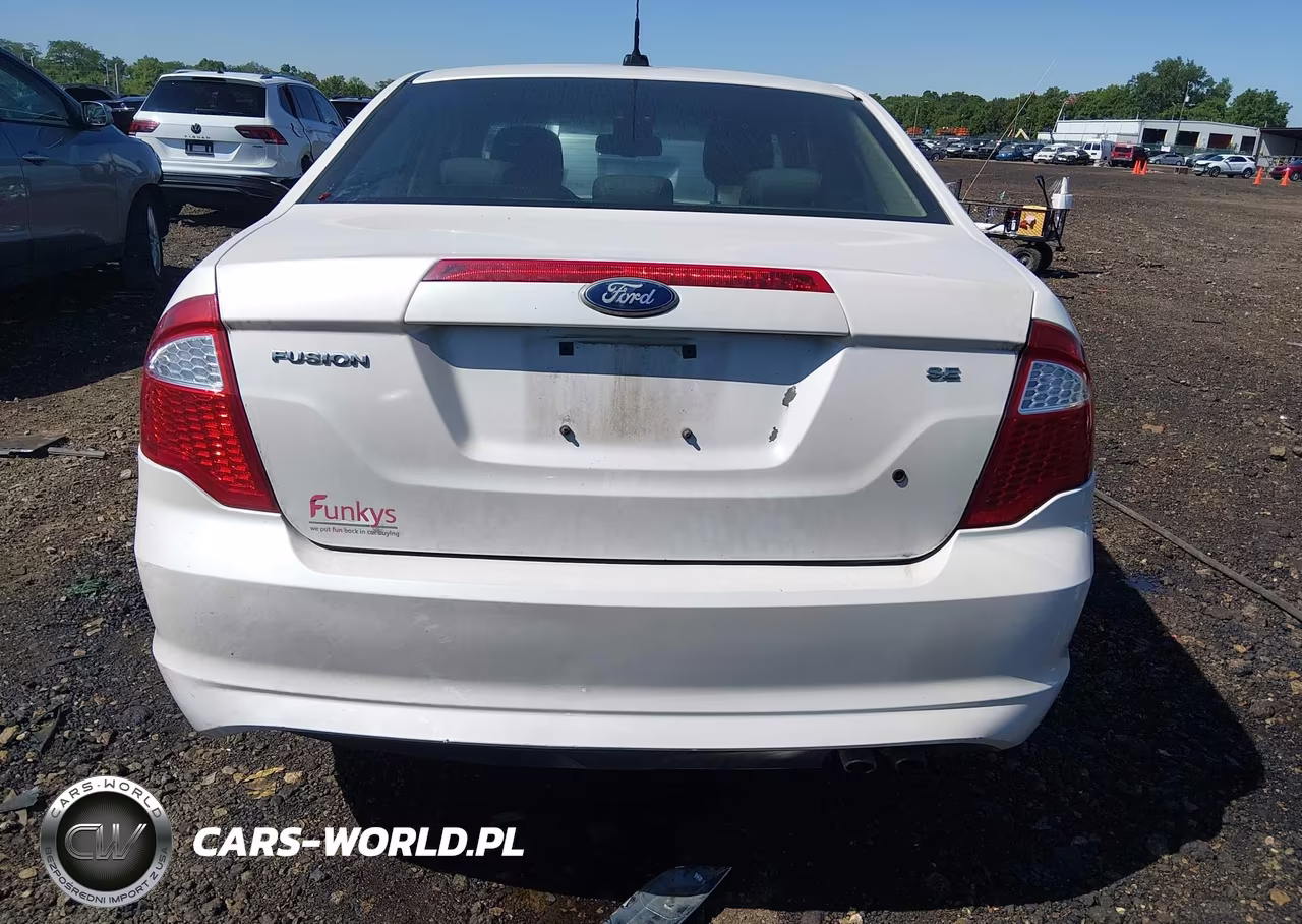 2010 Ford Fusion Se VIN:3FAHP0HA1AR431143 - 17