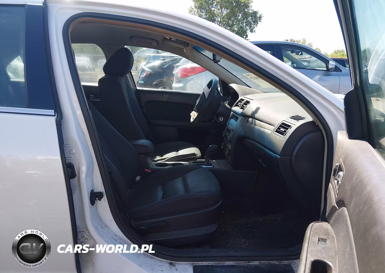 2010 Ford Fusion Se VIN:3FAHP0HA1AR431143 - 5