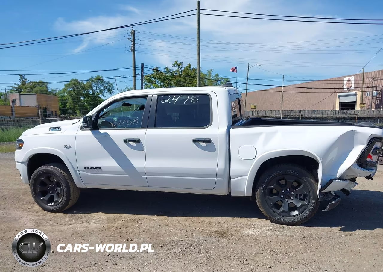2026 Ram 1500 Big Horn 4X4 5'7 Box VIN:1C6SRFFTXTN302476 - 14