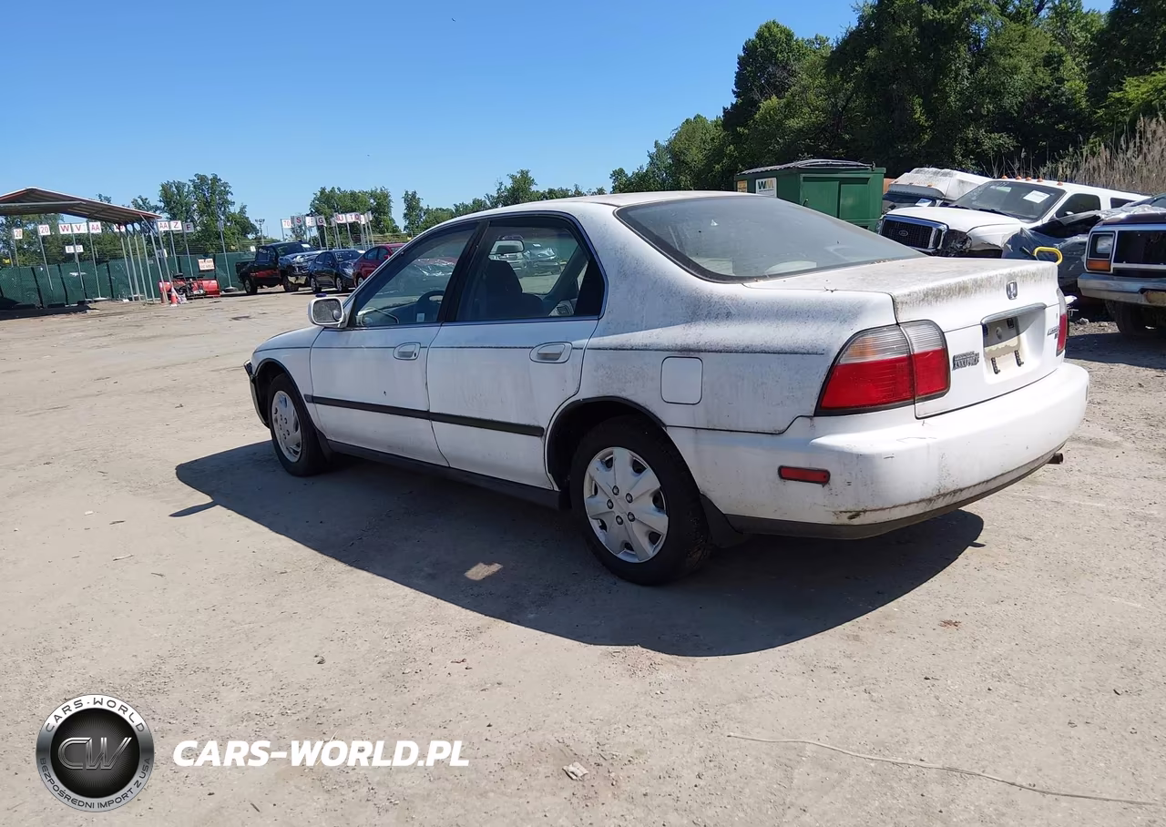 1996 Honda Accord Lx-Ex VIN:1HGCD5635TA150217 - 3