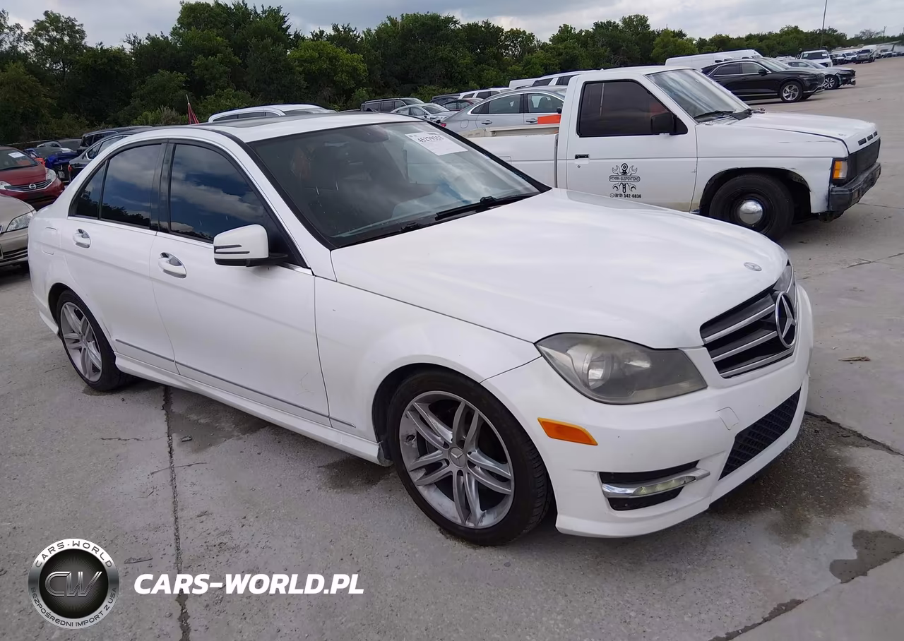 2014 Mercedes-Benz C 250 Sport