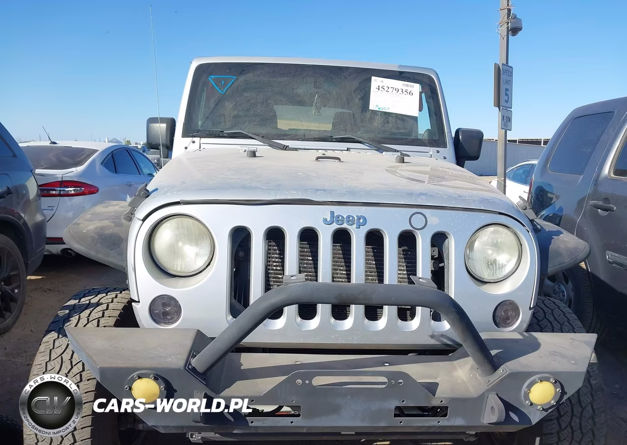 2012 Jeep Wrangler Unlimited Sport VIN:1C4BJWDG1CL217012 - 6