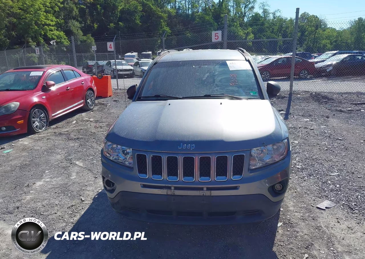 2013 Jeep Compass Latitude VIN:1C4NJDEB1DD207578 - 12