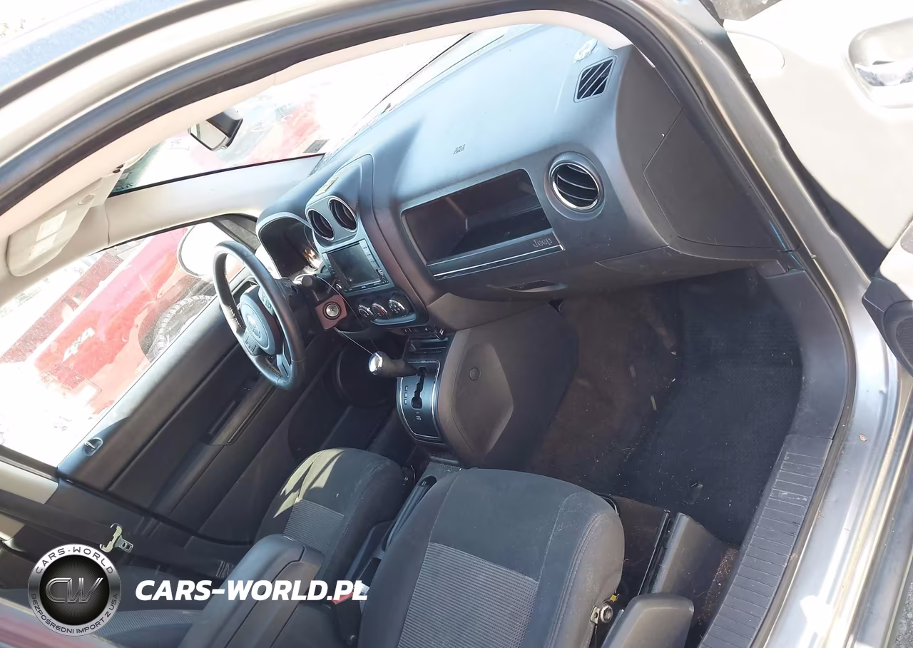 2013 Jeep Compass Latitude VIN:1C4NJDEB1DD207578 - 5