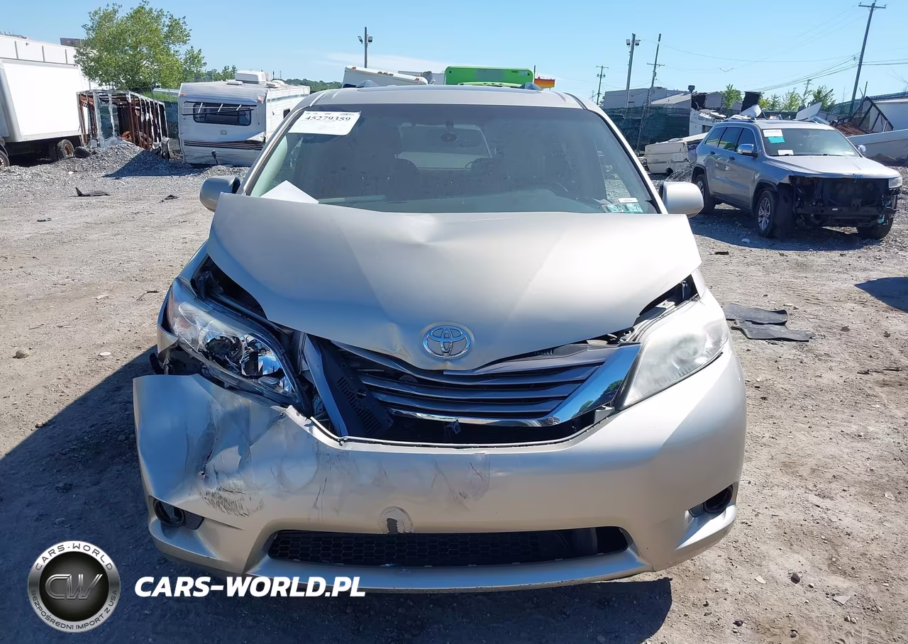 2015 Toyota Sienna Xle 8 Passenger VIN:5TDYK3DC1FS690138 - 13