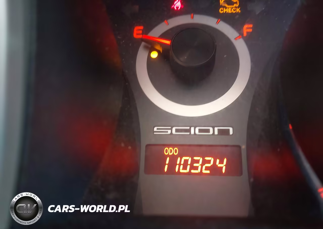 2015 Scion Tc VIN:JTKJF5C75FJ002542 - 15