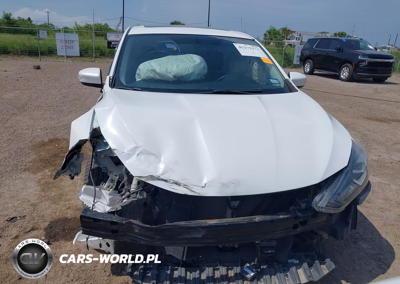 2017 Nissan Sentra Sl VIN:3N1AB7AP1HY319656 - 13