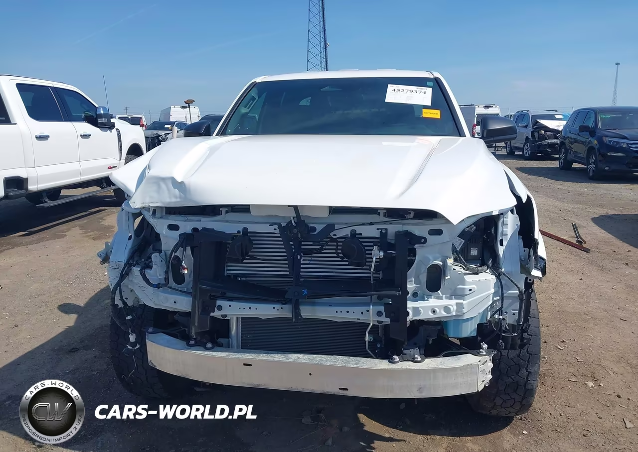 2025 Toyota Tacoma Sr VIN:3TYLD5KN7ST012416 - 13