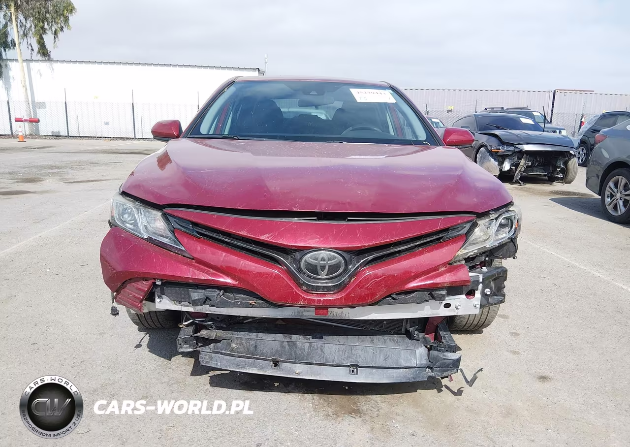 2019 Toyota Camry Le VIN:4T1B11HK8KU739335 - 6