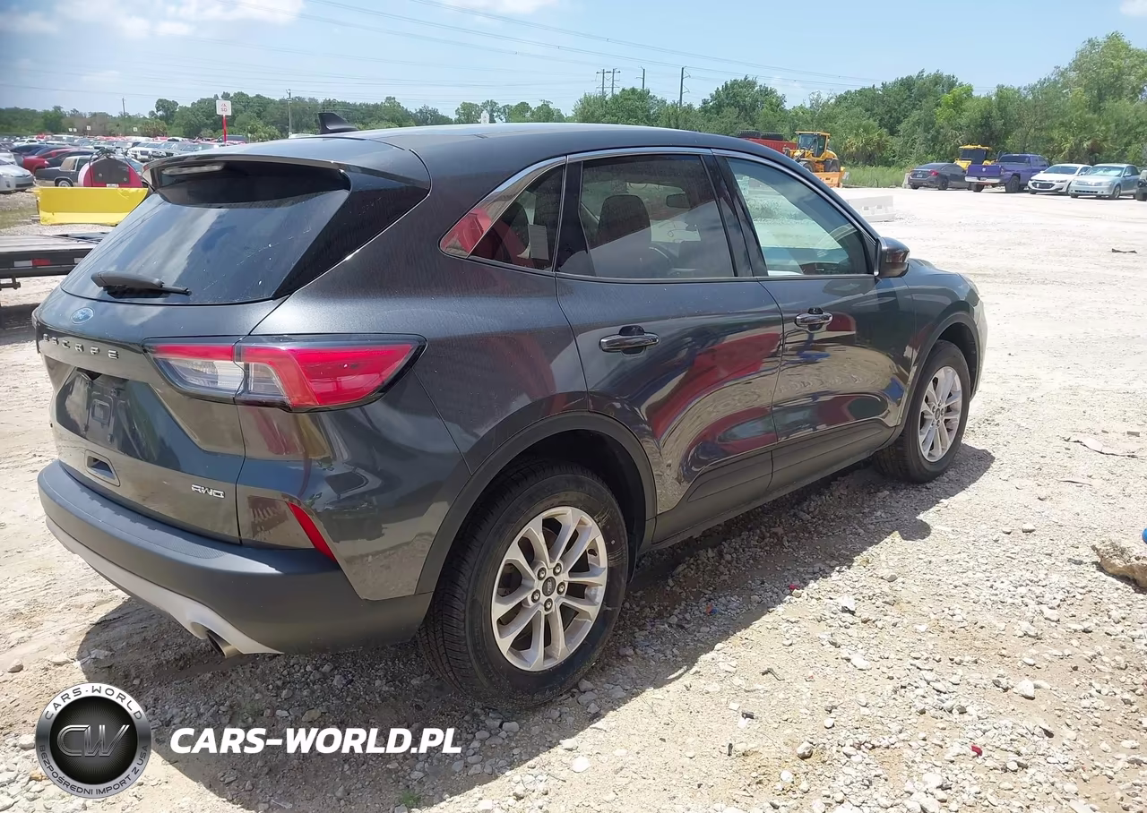 2020 Ford Escape Se VIN:1FMCU9G61LUC53109 - 4