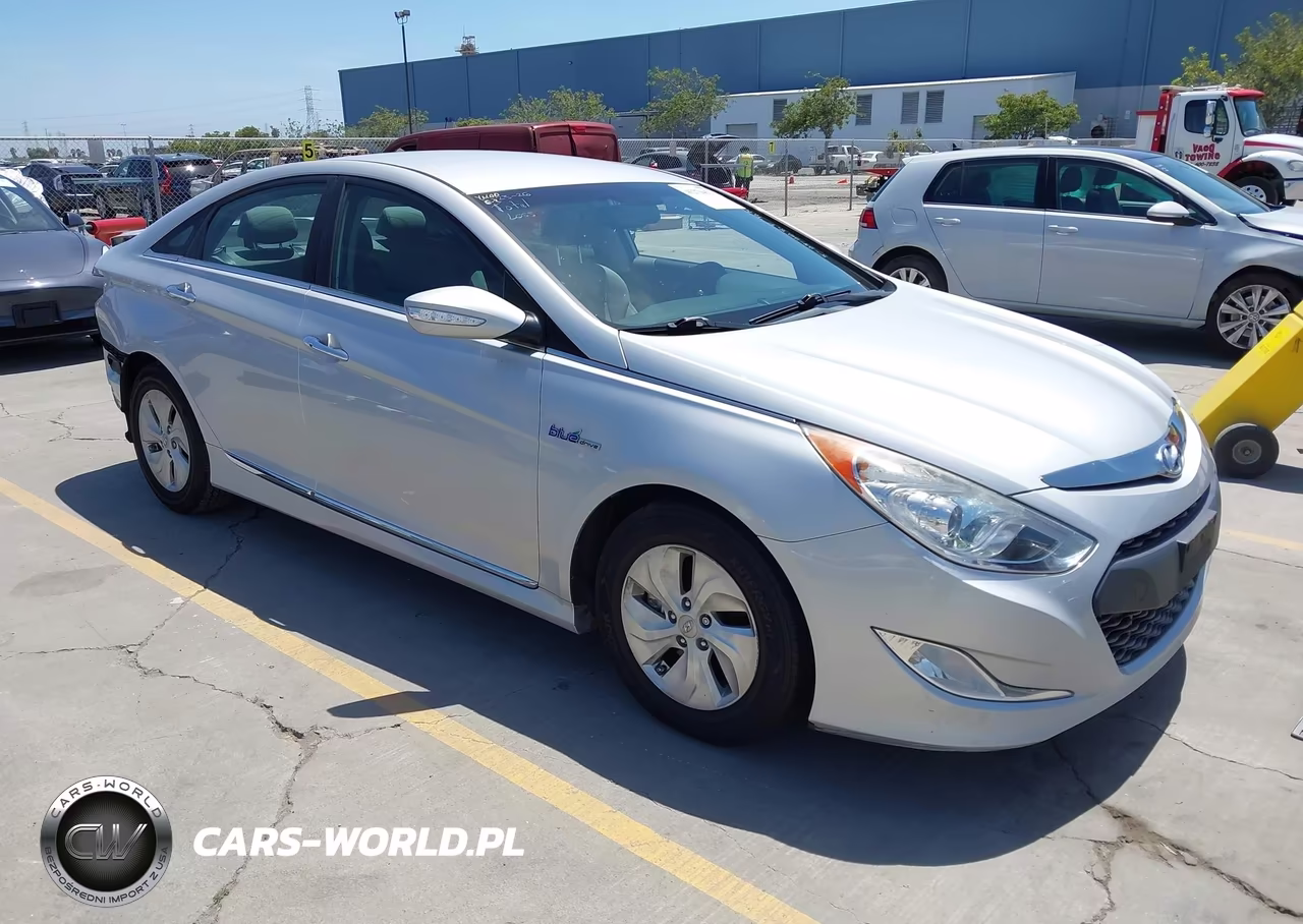 2015 Hyundai Sonata Hybrid – zdjęcie 1 z 19