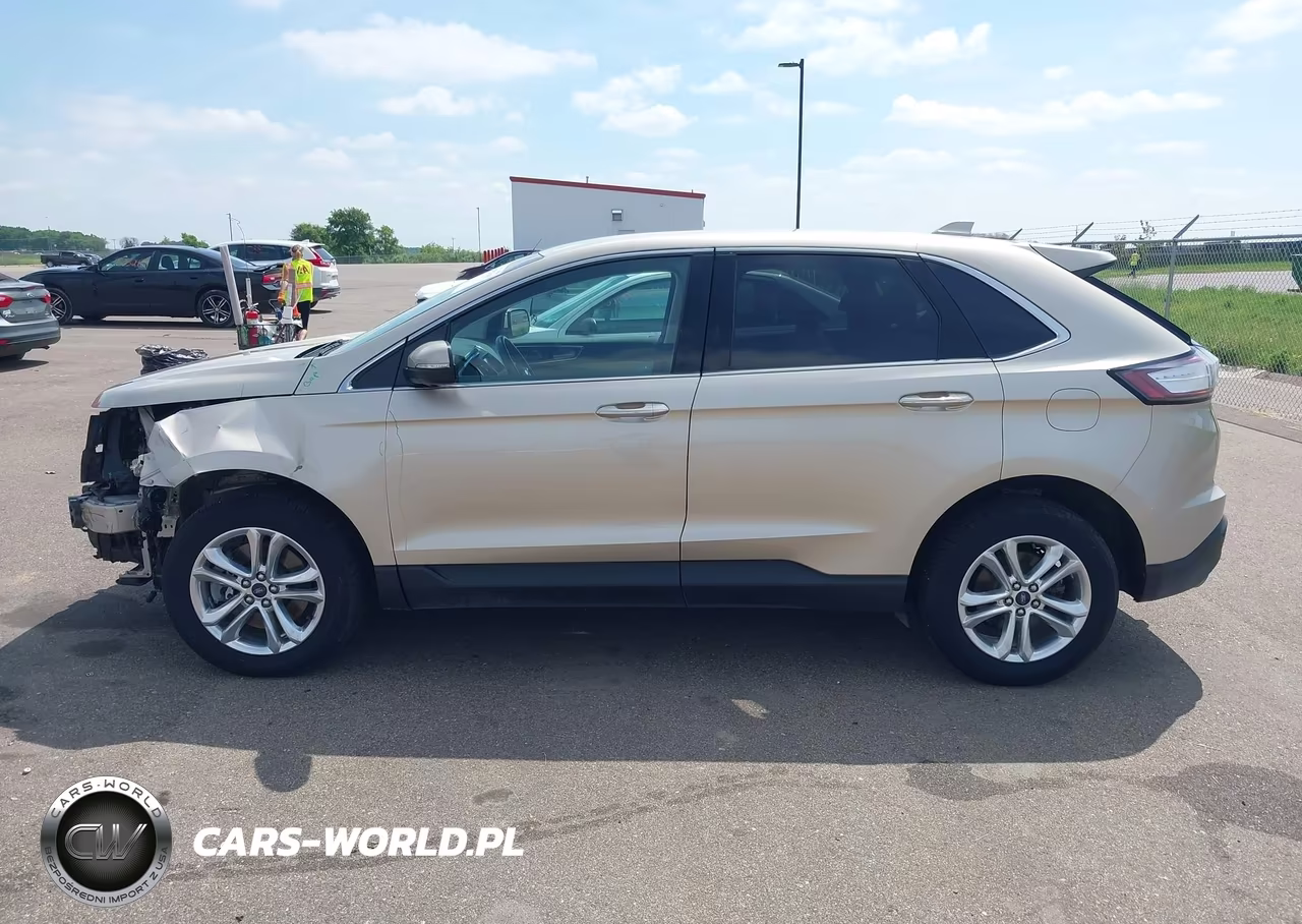 2018 Ford Edge Titanium VIN:2FMPK4K99JBC01077 - 15