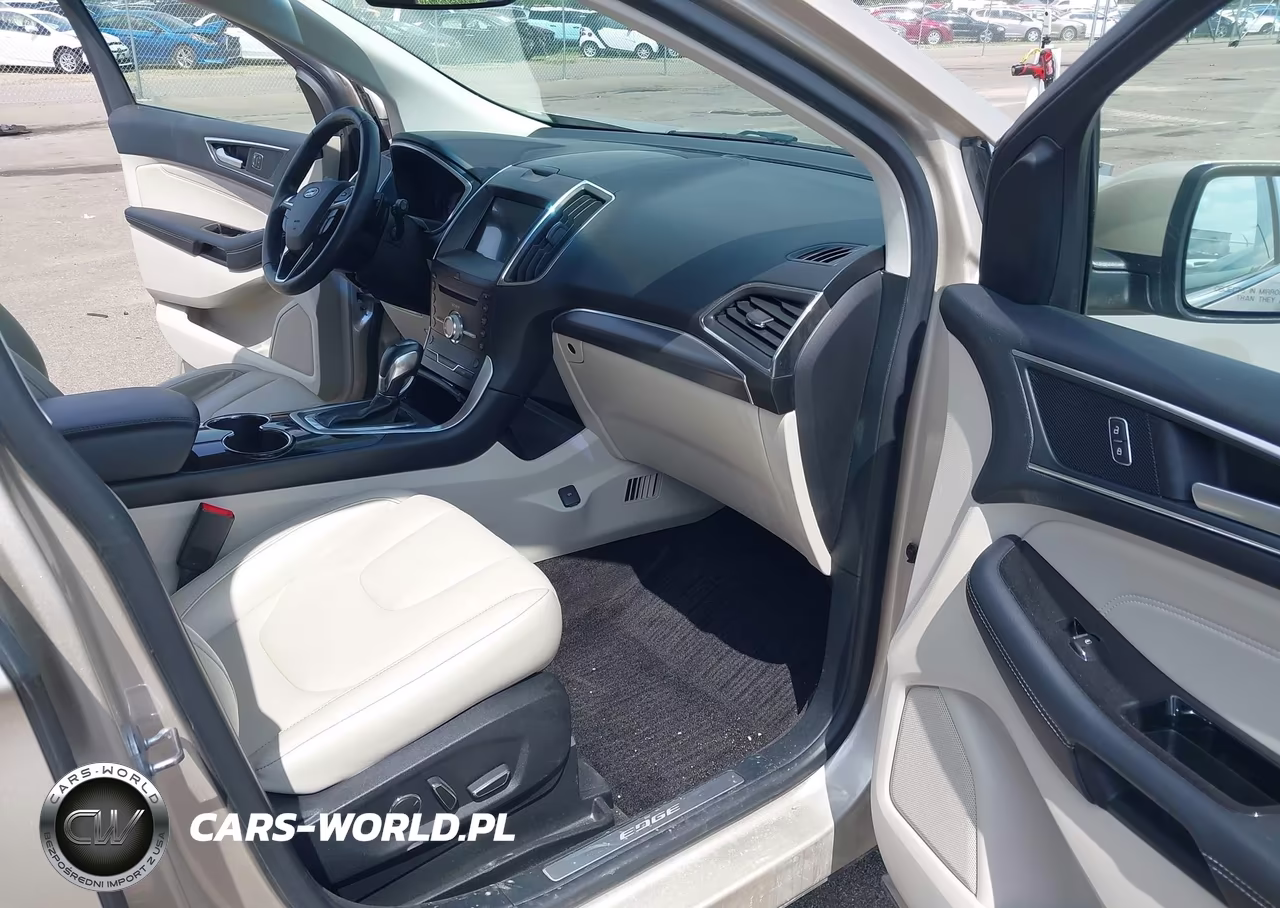2018 Ford Edge Titanium VIN:2FMPK4K99JBC01077 - 5