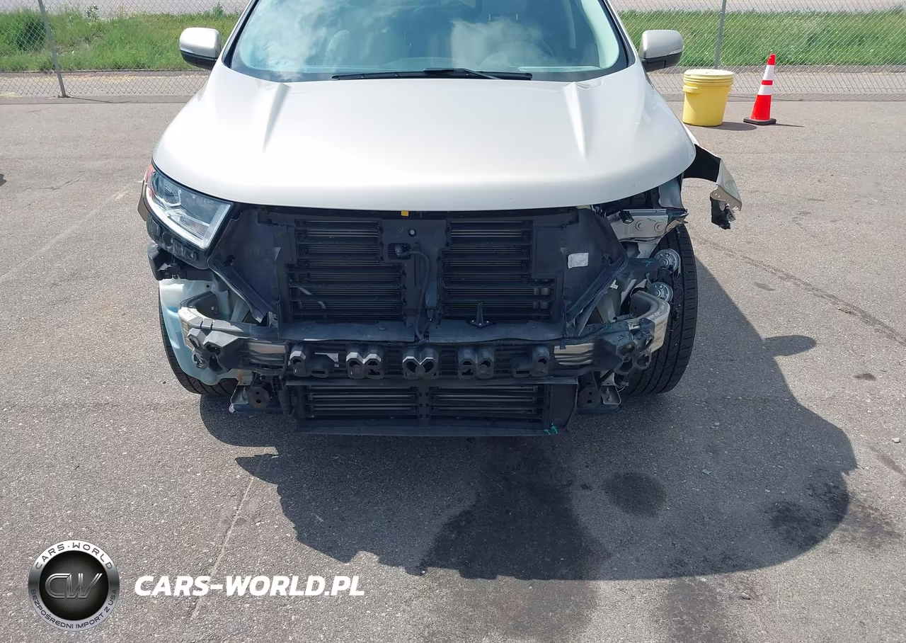 2018 Ford Edge Titanium VIN:2FMPK4K99JBC01077 - 6