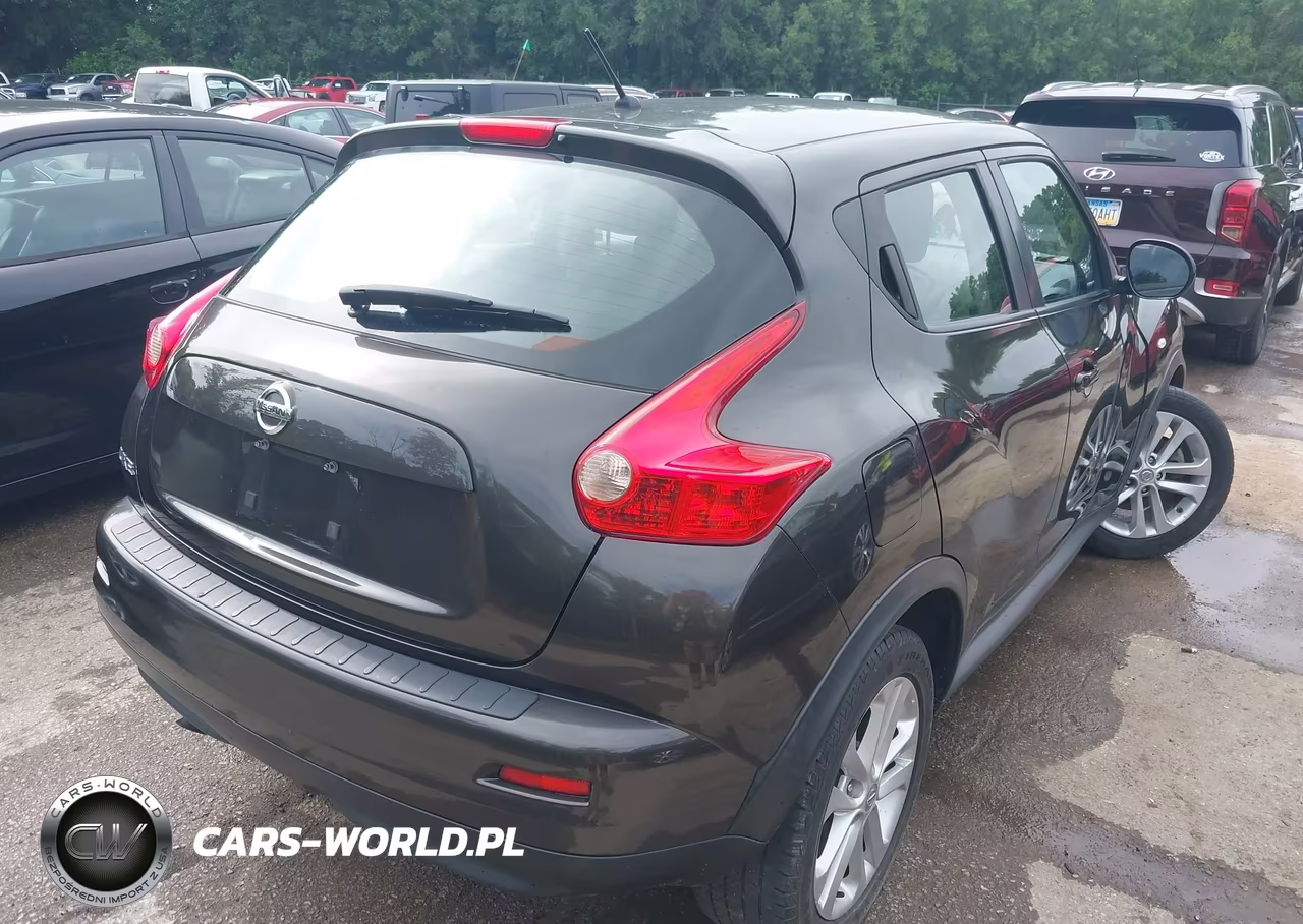 2013 Nissan Juke S VIN:JN8AF5MR1DT224377 - 4