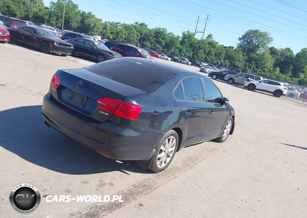 2012 Volkswagen Jetta 2.5L Se VIN:3VWDP7AJ9CM375705 - 4