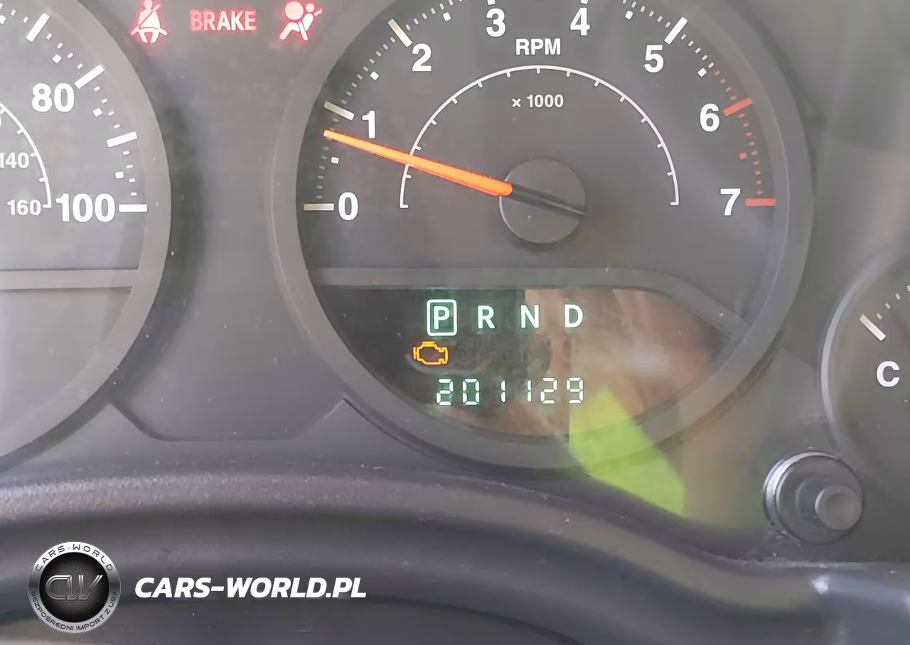 2007 Jeep Wrangler X VIN:1J4FA24177L132407 - 15