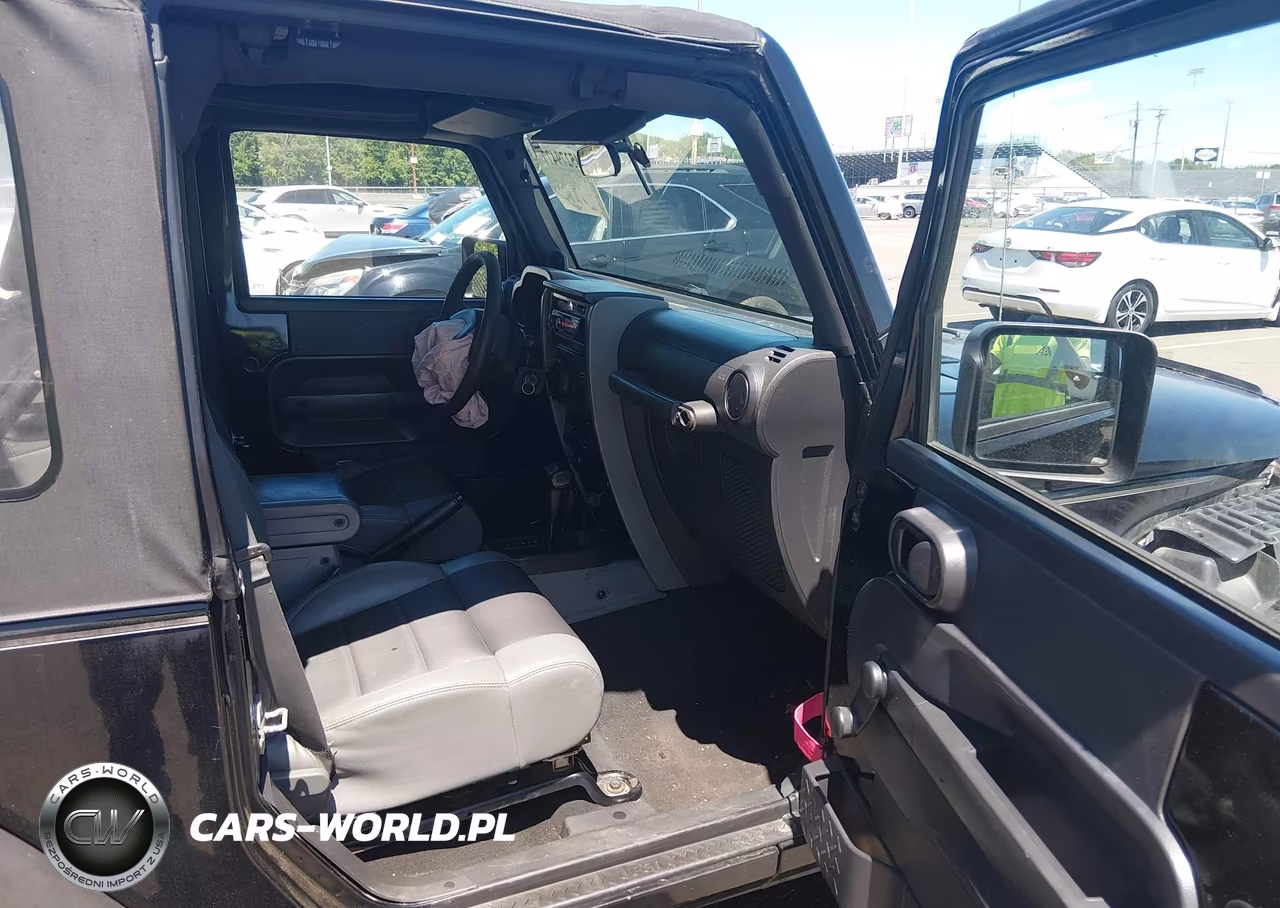 2007 Jeep Wrangler X VIN:1J4FA24177L132407 - 5