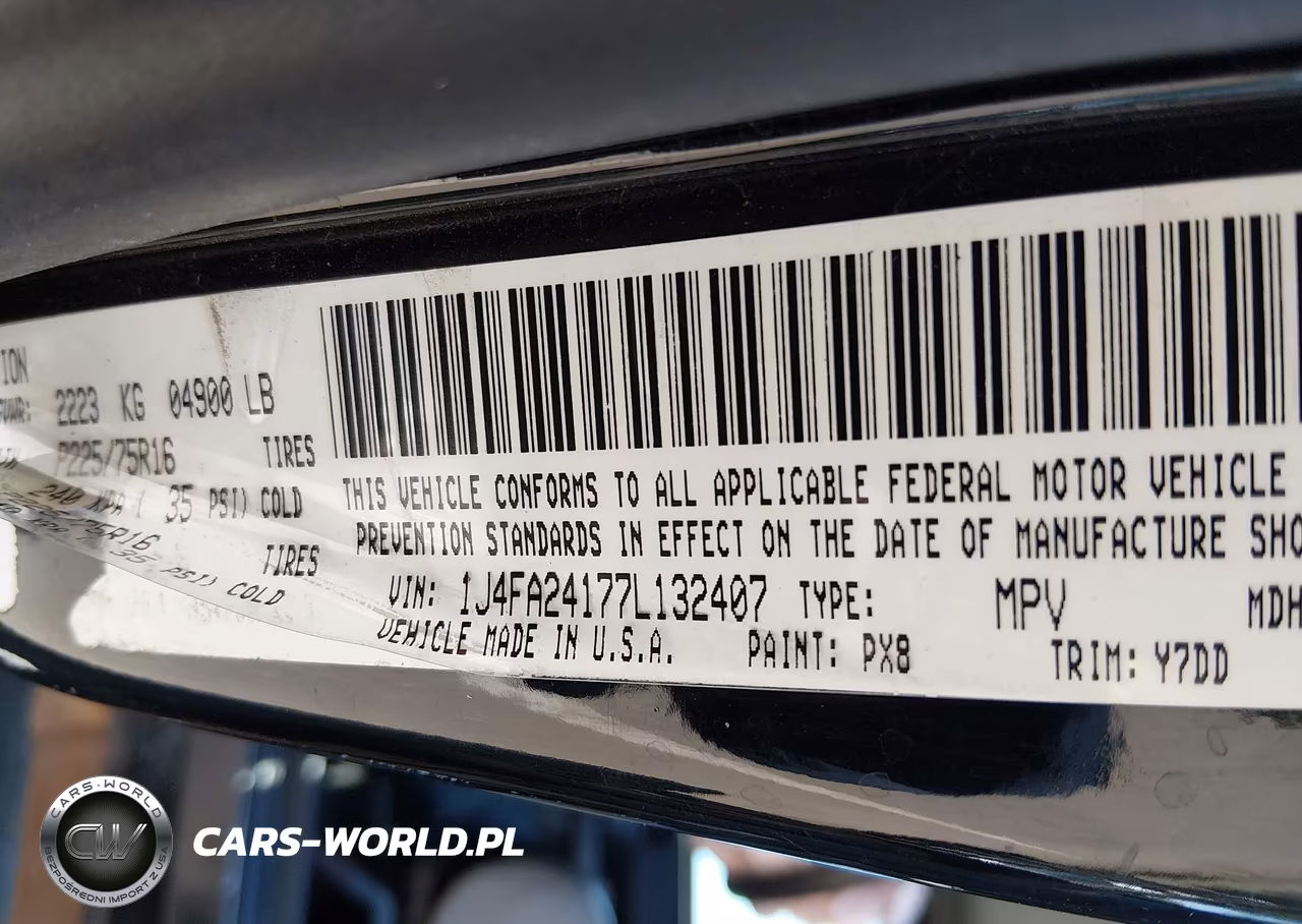 2007 Jeep Wrangler X VIN:1J4FA24177L132407 - 9