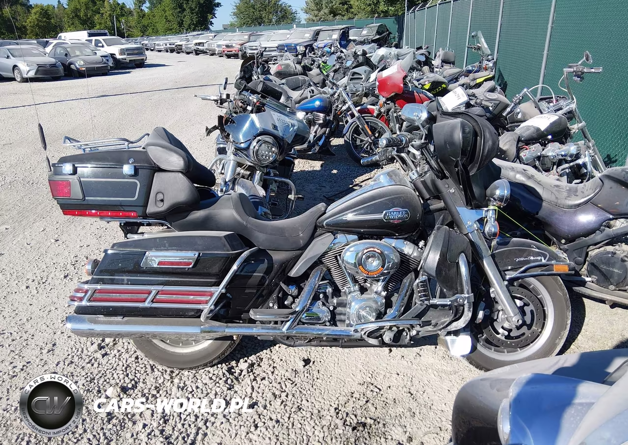 2008 Harley-Davidson Flhtcui VIN:1HD1FC4168Y681350 - 12